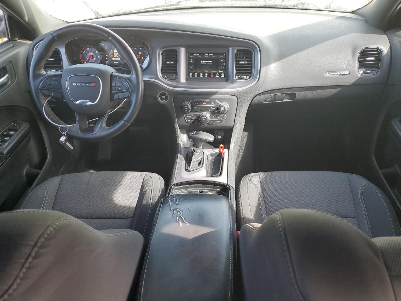 2019 Dodge Charger Sxt VIN: 2C3CDXBG9KH621793 Lot: 81310345