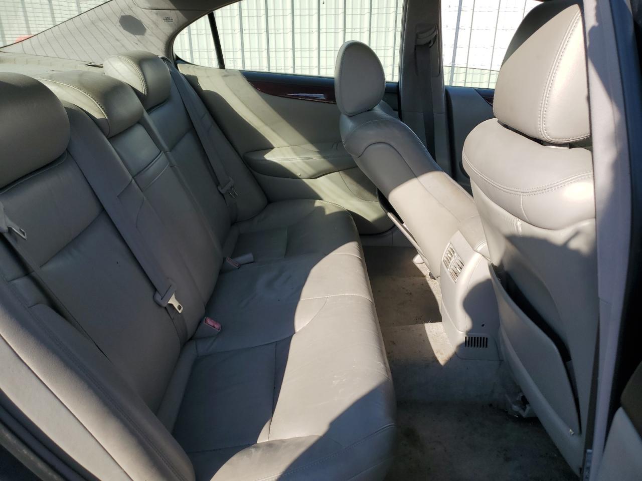 2003 Lexus Es 300 VIN: JTHBF30G736013351 Lot: 81710295