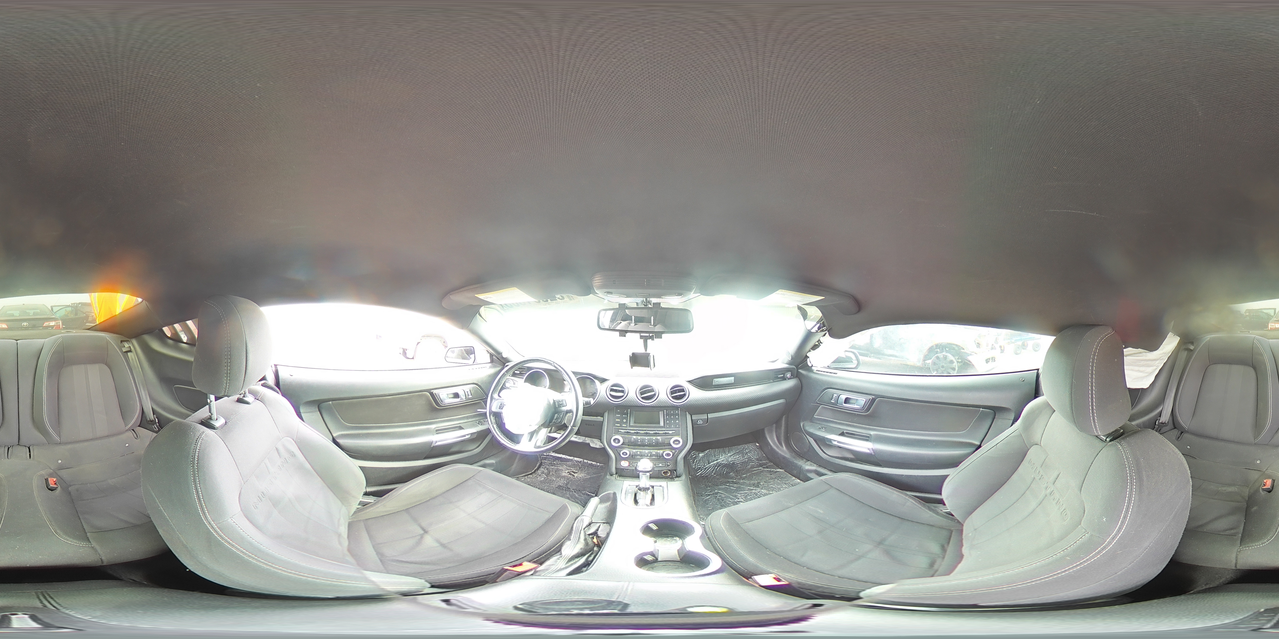 2018 Ford Mustang VIN: 1FA6P8TH1J5159495 Lot: 82081605