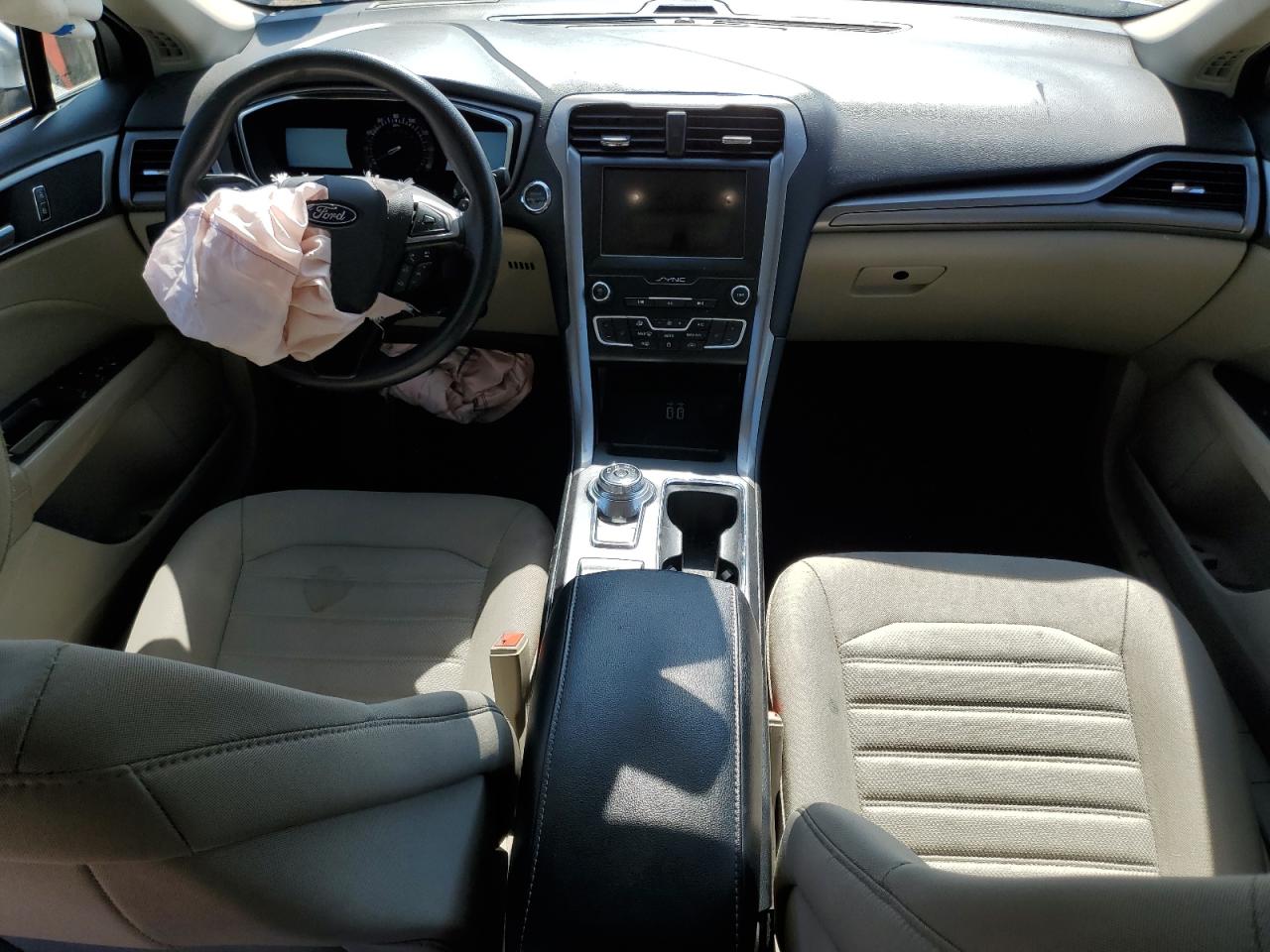 2019 Ford Fusion Se VIN: 3FA6P0HD1KR191398 Lot: 80870665