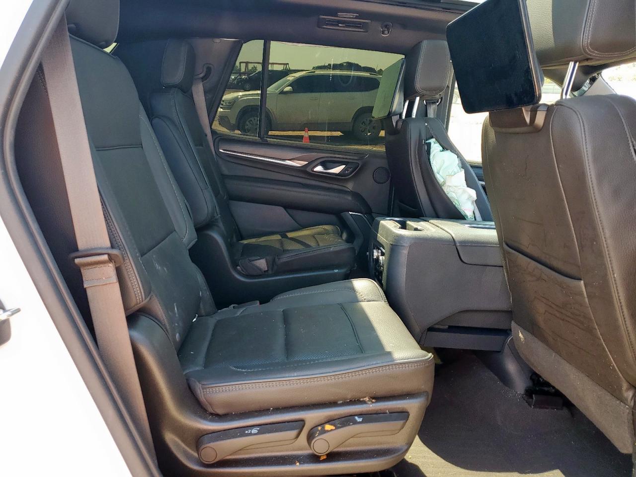 2021 GMC Yukon Denali VIN: 1GKS1DKL1MR400790 Lot: 71708565