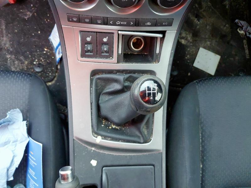 2009 MAZDA 3 TS2 