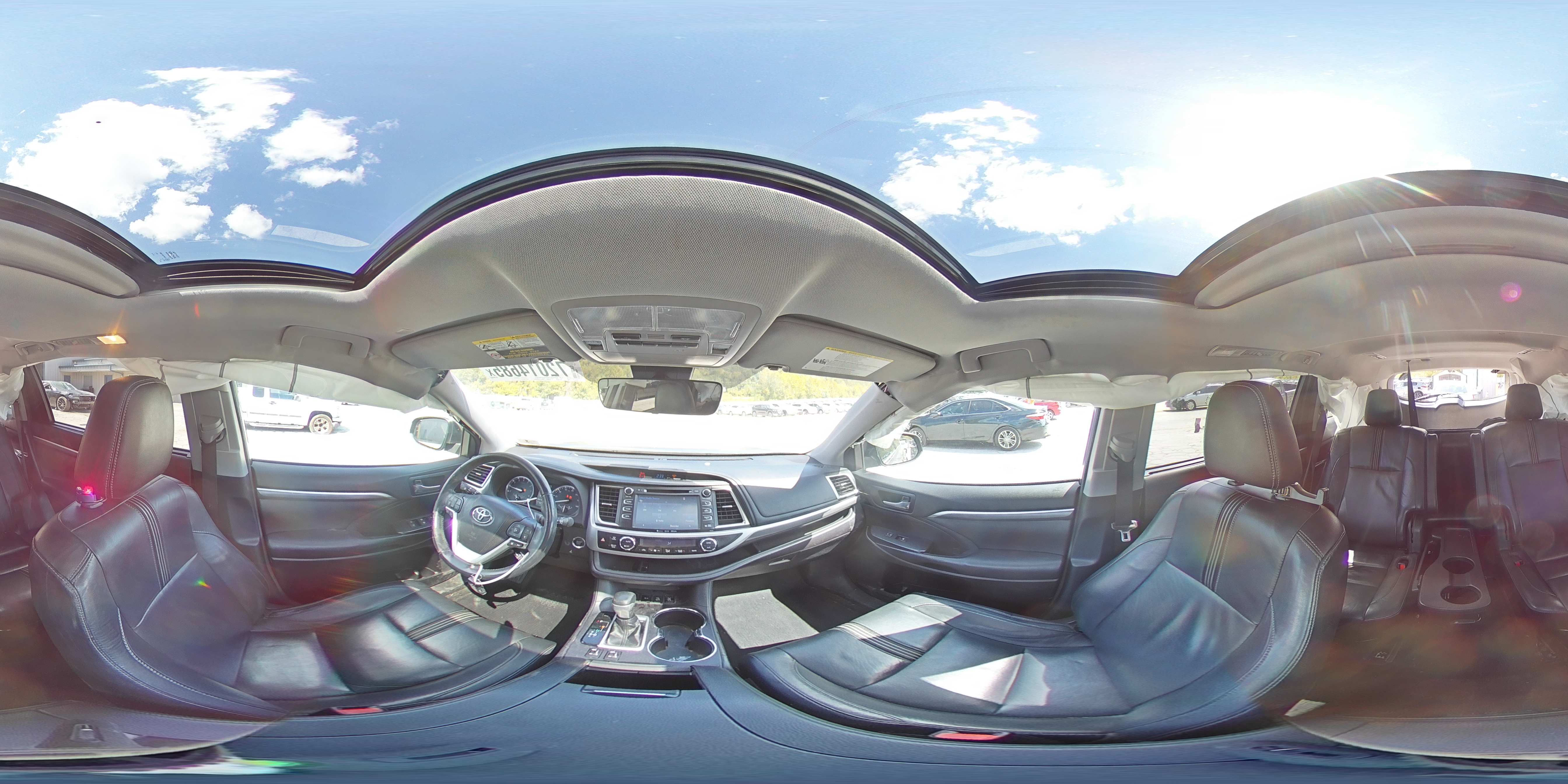 2018 Toyota Highlander Se VIN: 5TDJZRFH7JS899711 Lot: 72014685