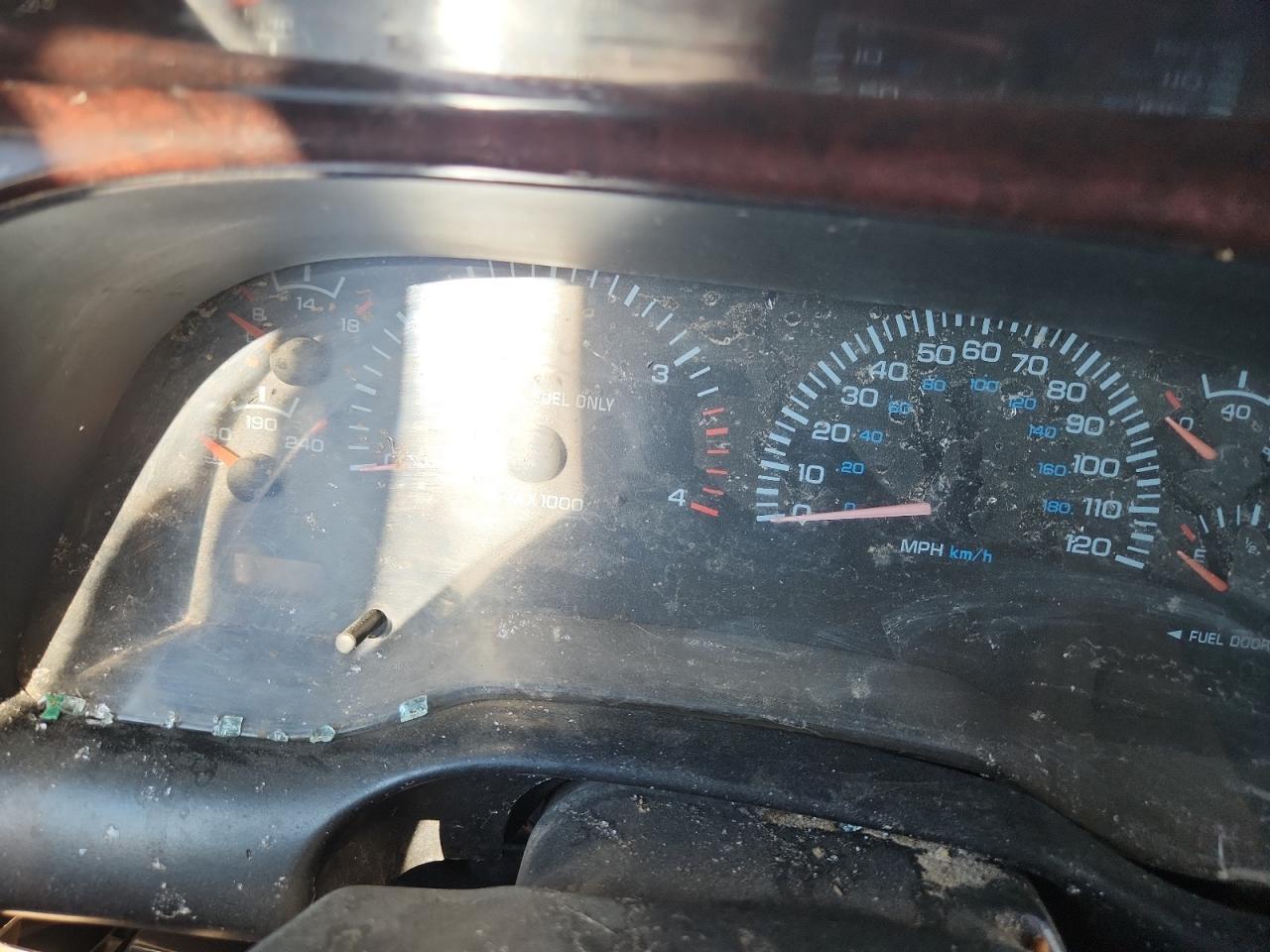 2000 Dodge Ram 2500 VIN: 3B7KF2361YG115040 Lot: 71311315