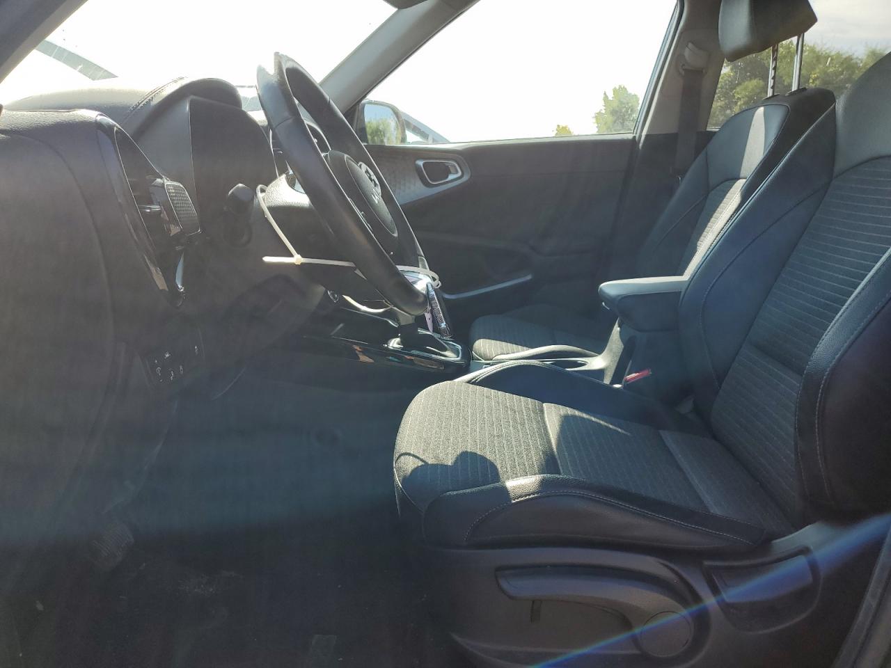 2022 Kia Soul Ex VIN: KNDJ33AU0N7163986 Lot: 80714125