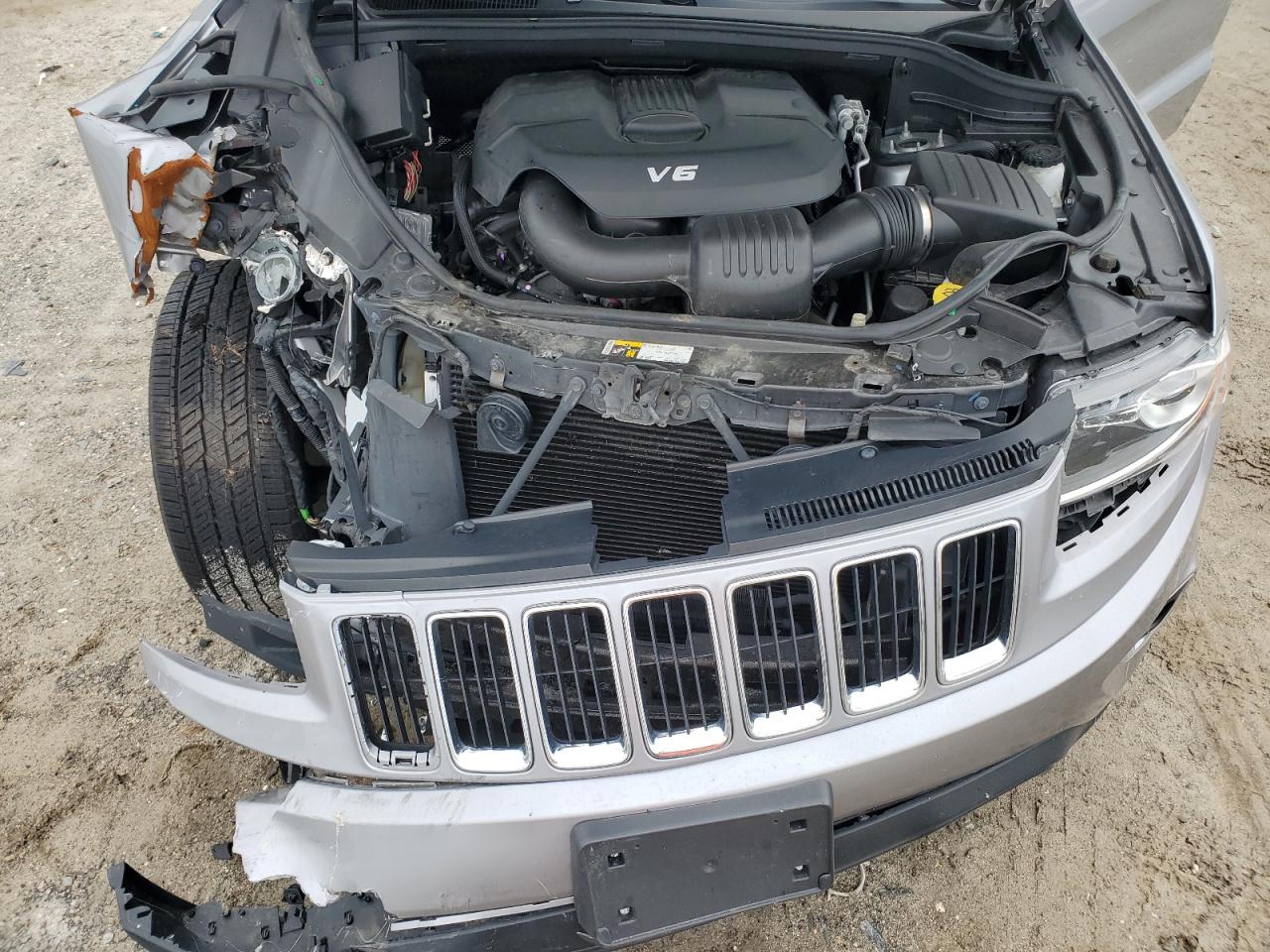 2015 Jeep Grand Cherokee Laredo VIN: 1C4RJEAG6FC686081 Lot: 71665305