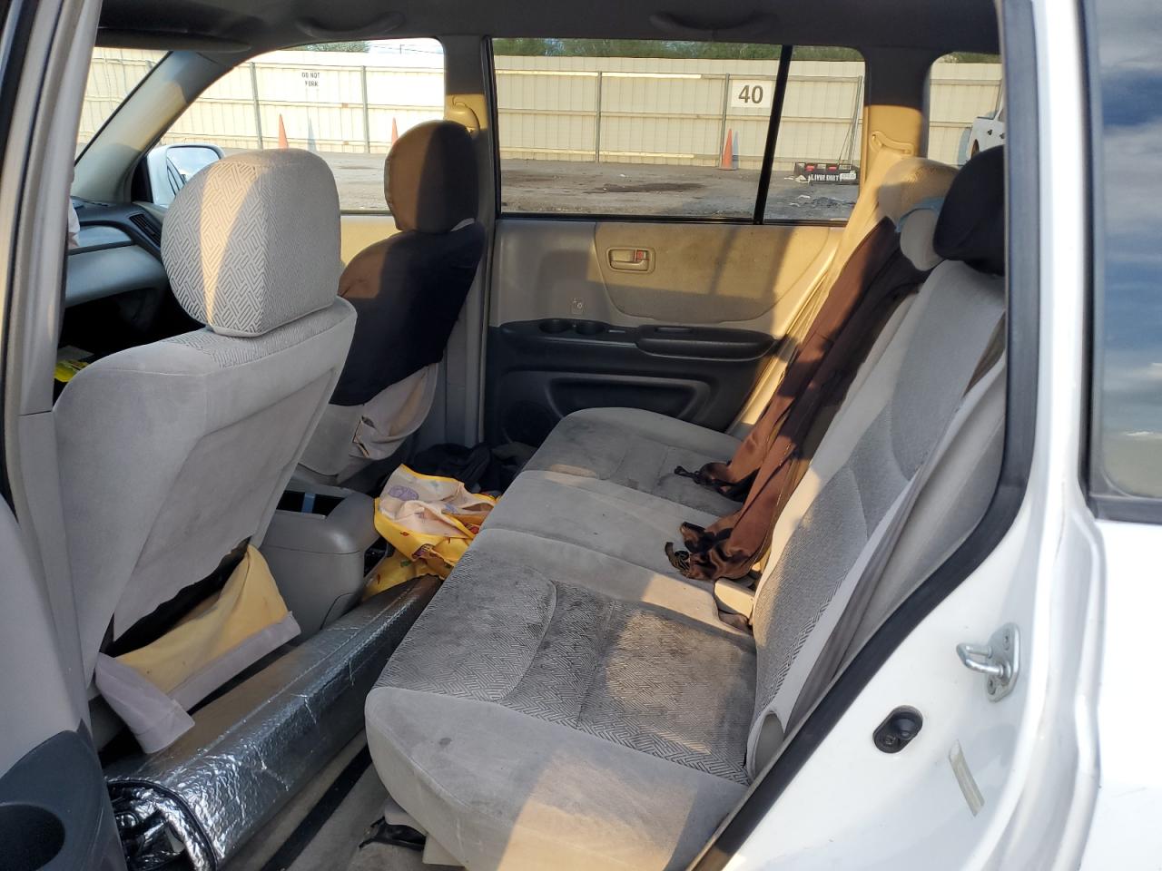 2002 Toyota Highlander Limited VIN: 058719 Lot: 84877425