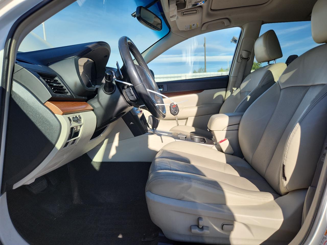 2014 Subaru Outback 2.5I Limited VIN: 4S4BRCLC6E3290882 Lot: 81485195