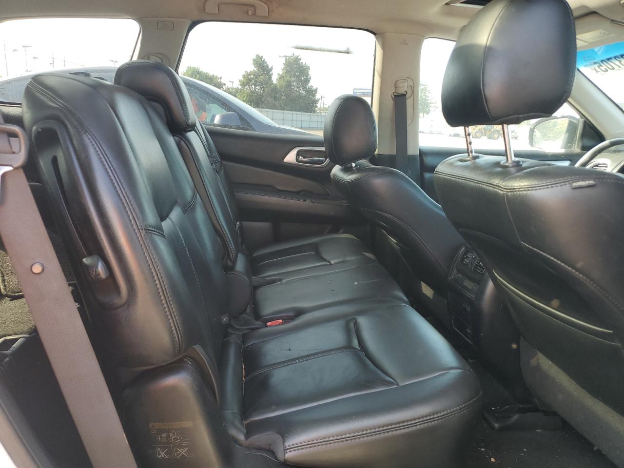 2015 Nissan Pathfinder S VIN: 5N1AR2MM4FC708533 Lot: 84423705