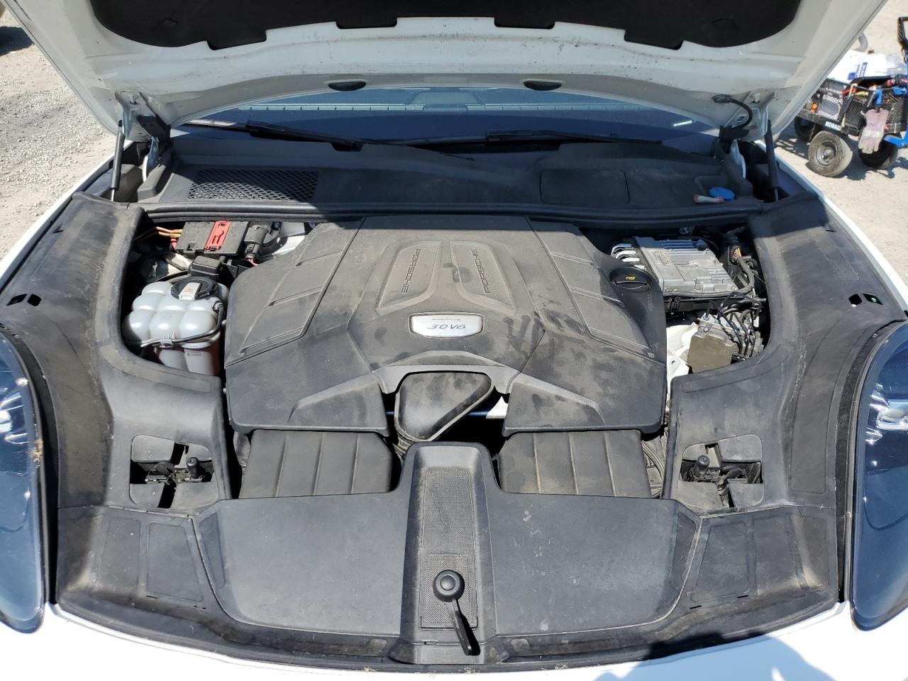 2019 Porsche Cayenne VIN: WP1AA2AY4KDA03320 Lot: 82170425