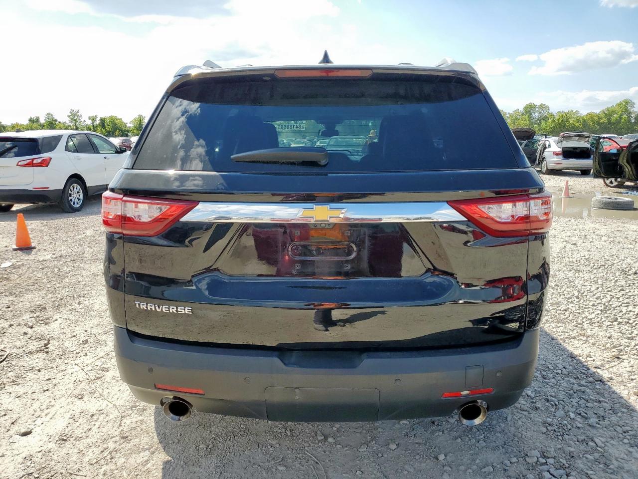 2018 Chevrolet Traverse Lt VIN: 1GNERHKW2JJ160587 Lot: 84180695