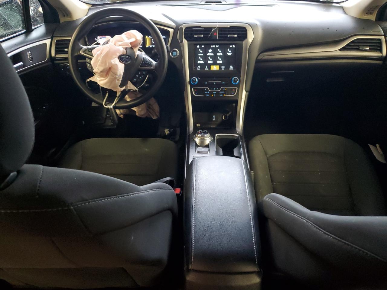 2018 Ford Fusion Se VIN: 3FA6P0HD8JR148739 Lot: 81799935