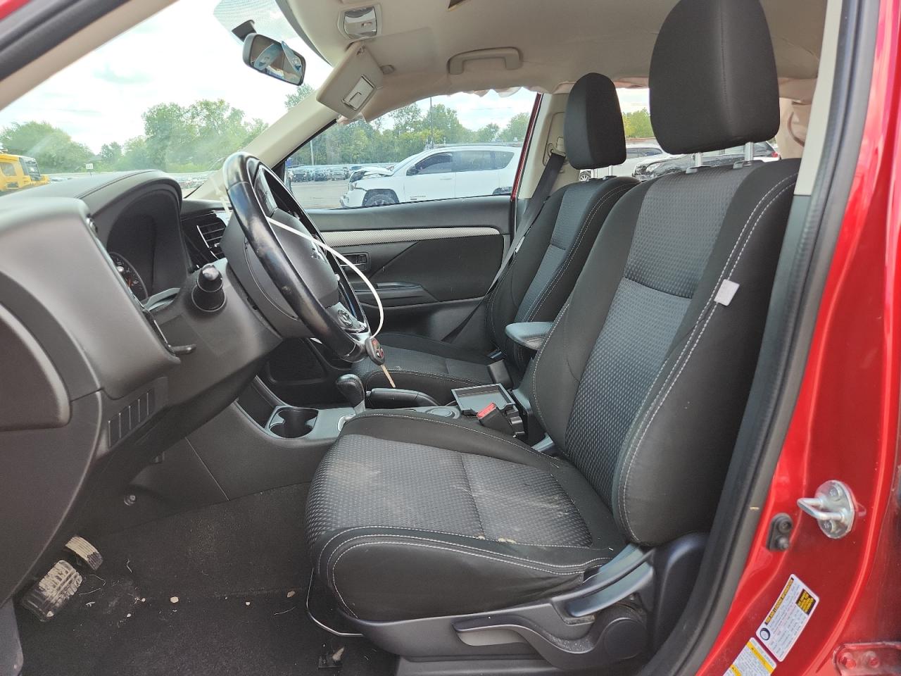 2016 Mitsubishi Outlander Es VIN: JA4AD2A3XGZ015263 Lot: 71447335