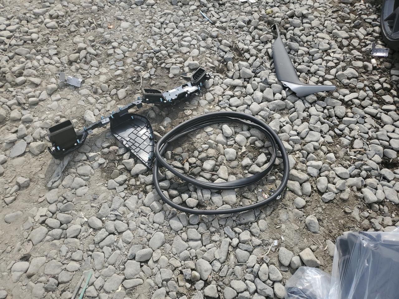 2022 Acura Tlx Type S VIN: 19UUB7F93NA002063 Lot: 81067305