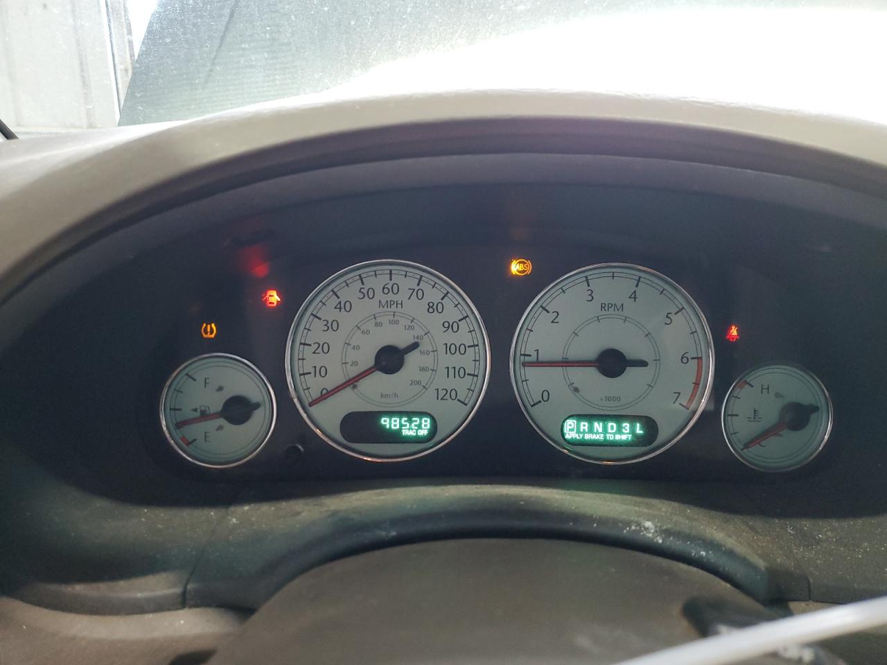 2005 Chrysler Town & Country Limited VIN: 2C8GP64L15R193031 Lot: 80980765