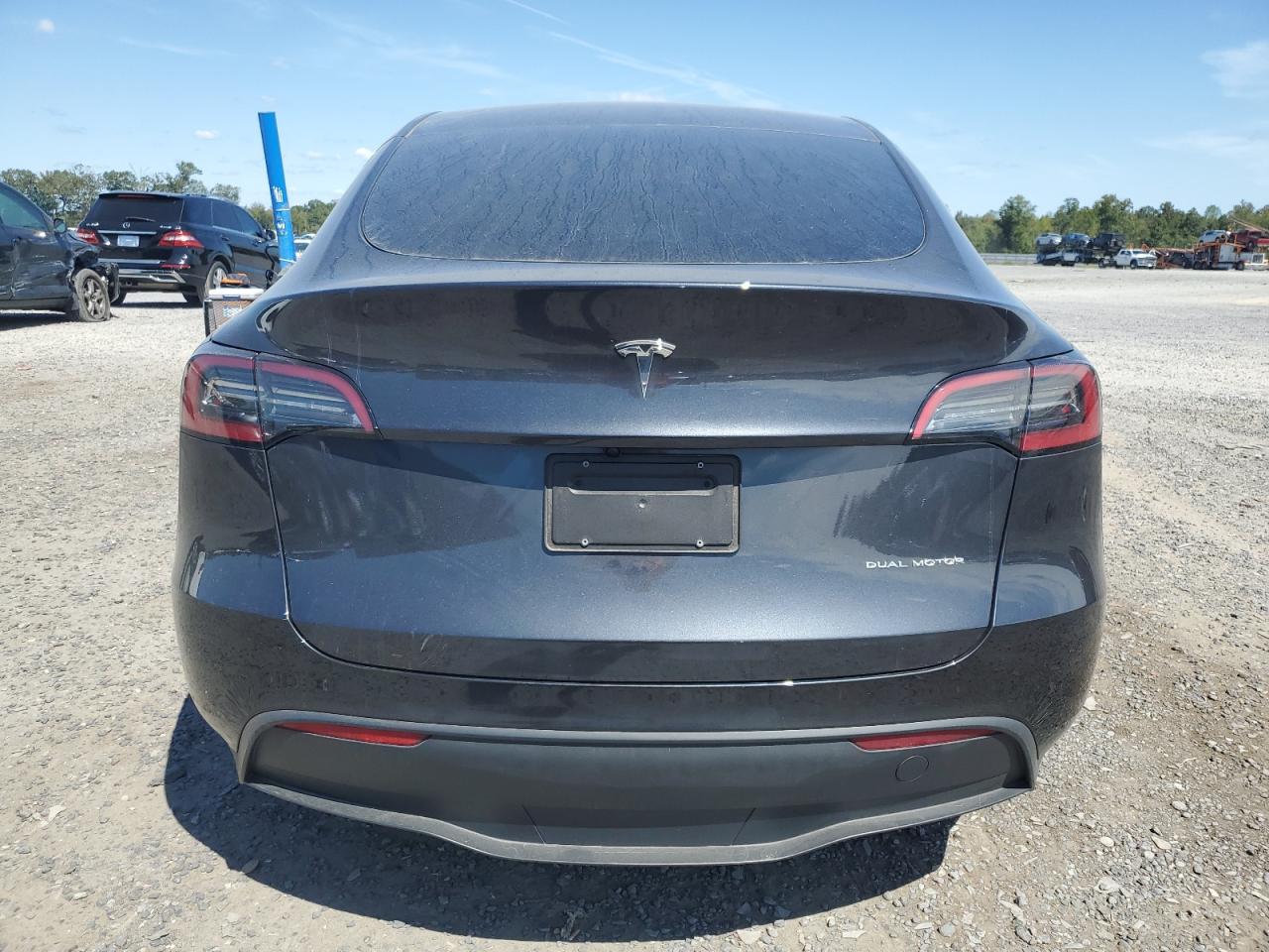 2025 Tesla Model Y VIN: 7SAYGAEE1SF258365 Lot: 71774995