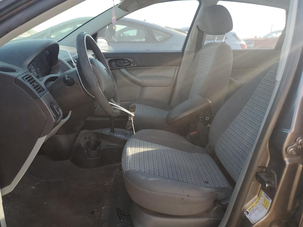 2007 Ford Focus Zx4 VIN: 1FAHP34N77W166132 Lot: 81166105