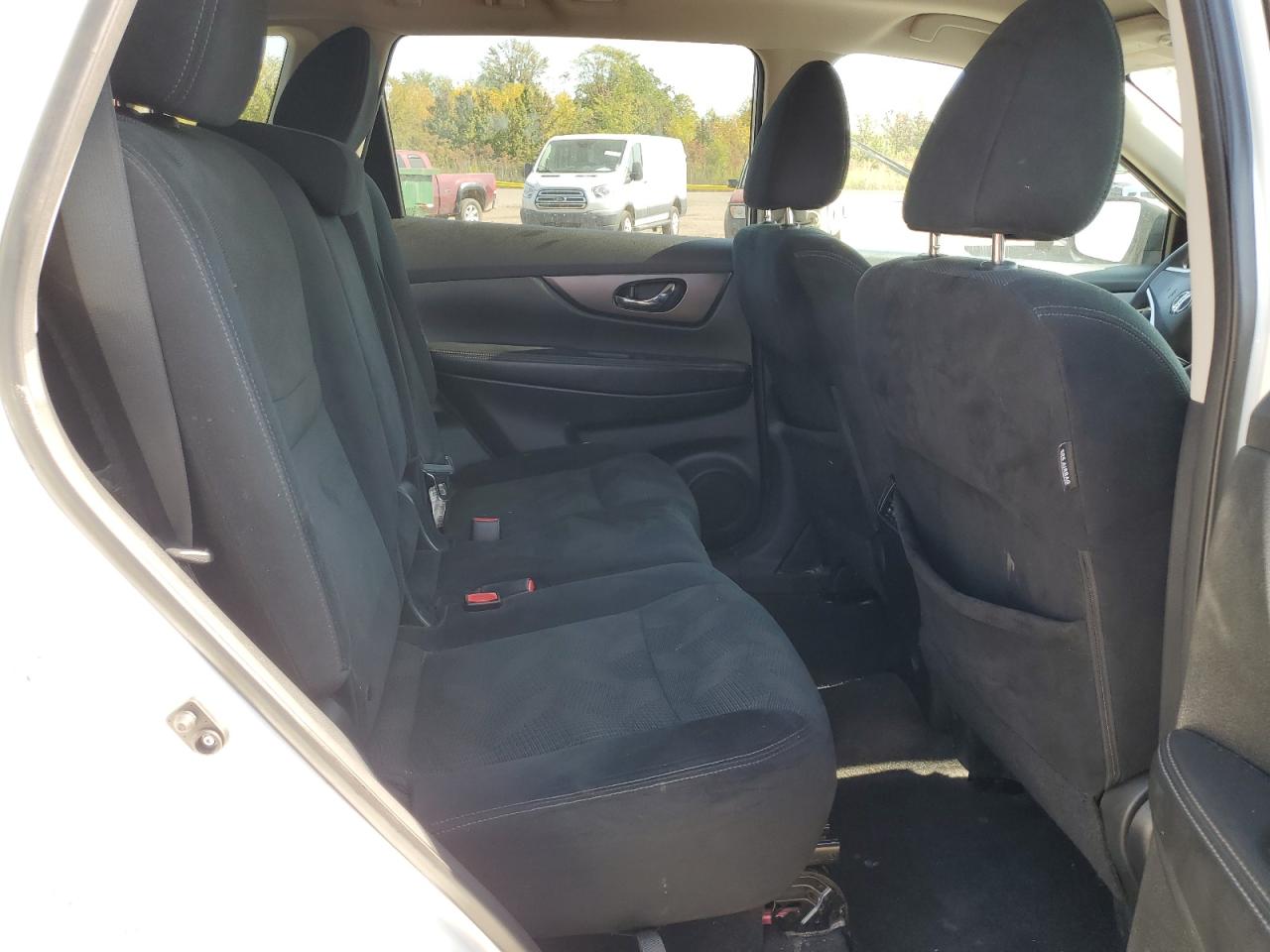 2015 Nissan Rogue S VIN: 5N1AT2MM7FC881853 Lot: 80718505