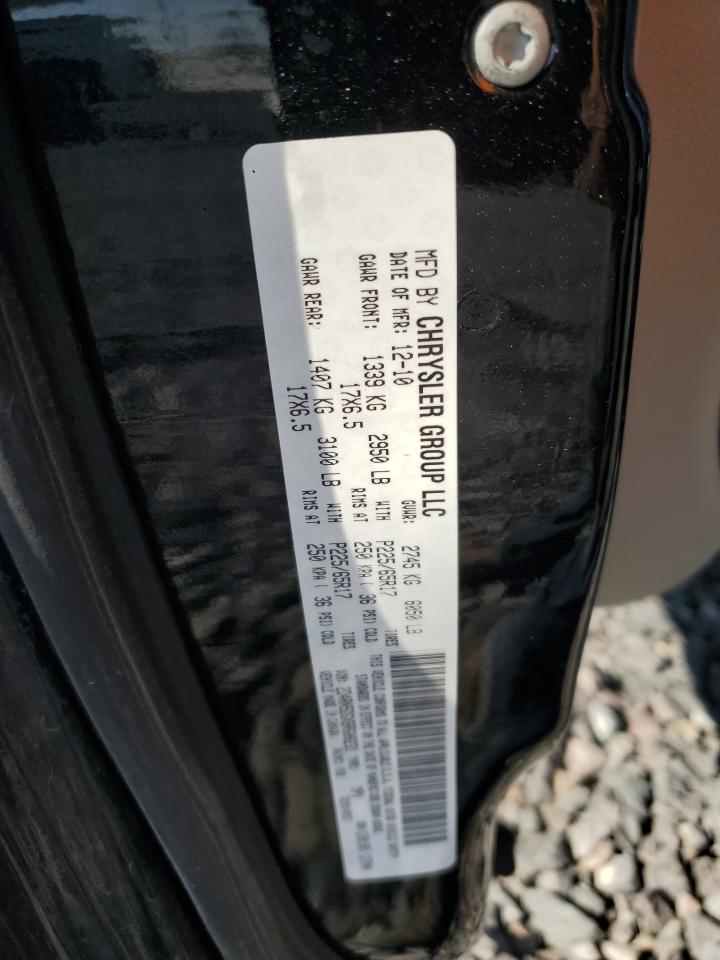 2011 Dodge Grand Caravan Crew VIN: 2D4RN5DGXBR608231 Lot: 81823145