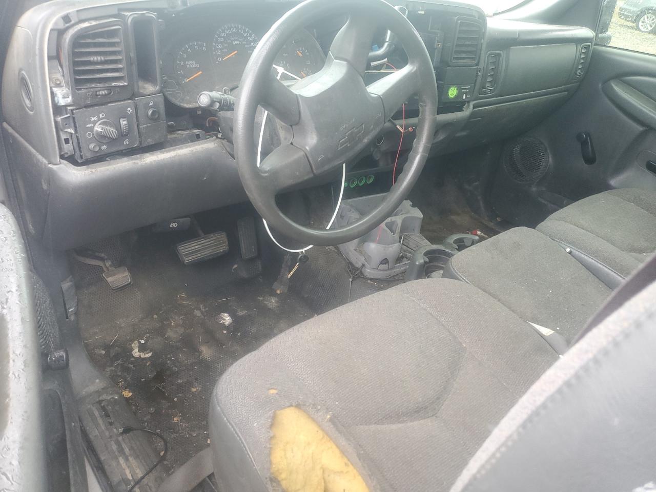 2004 Chevrolet Silverado C1500 VIN: 1GCEC14X84Z303877 Lot: 81728435