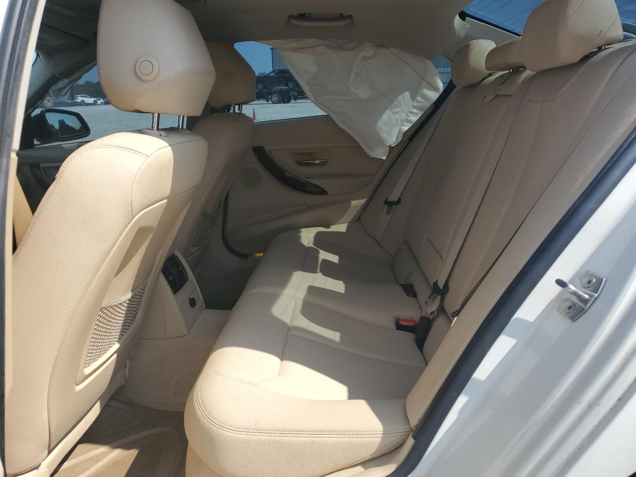 2013 BMW 328 I VIN: WBA3A5C50DF360092 Lot: 81748945