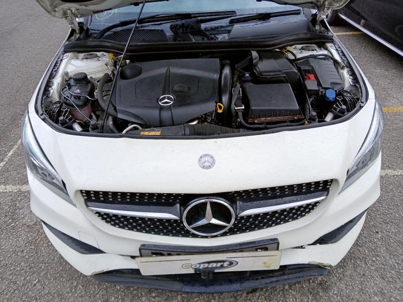 2016 MERCEDES-BENZ CLA 220 D AMG LINE 4MATIC 
