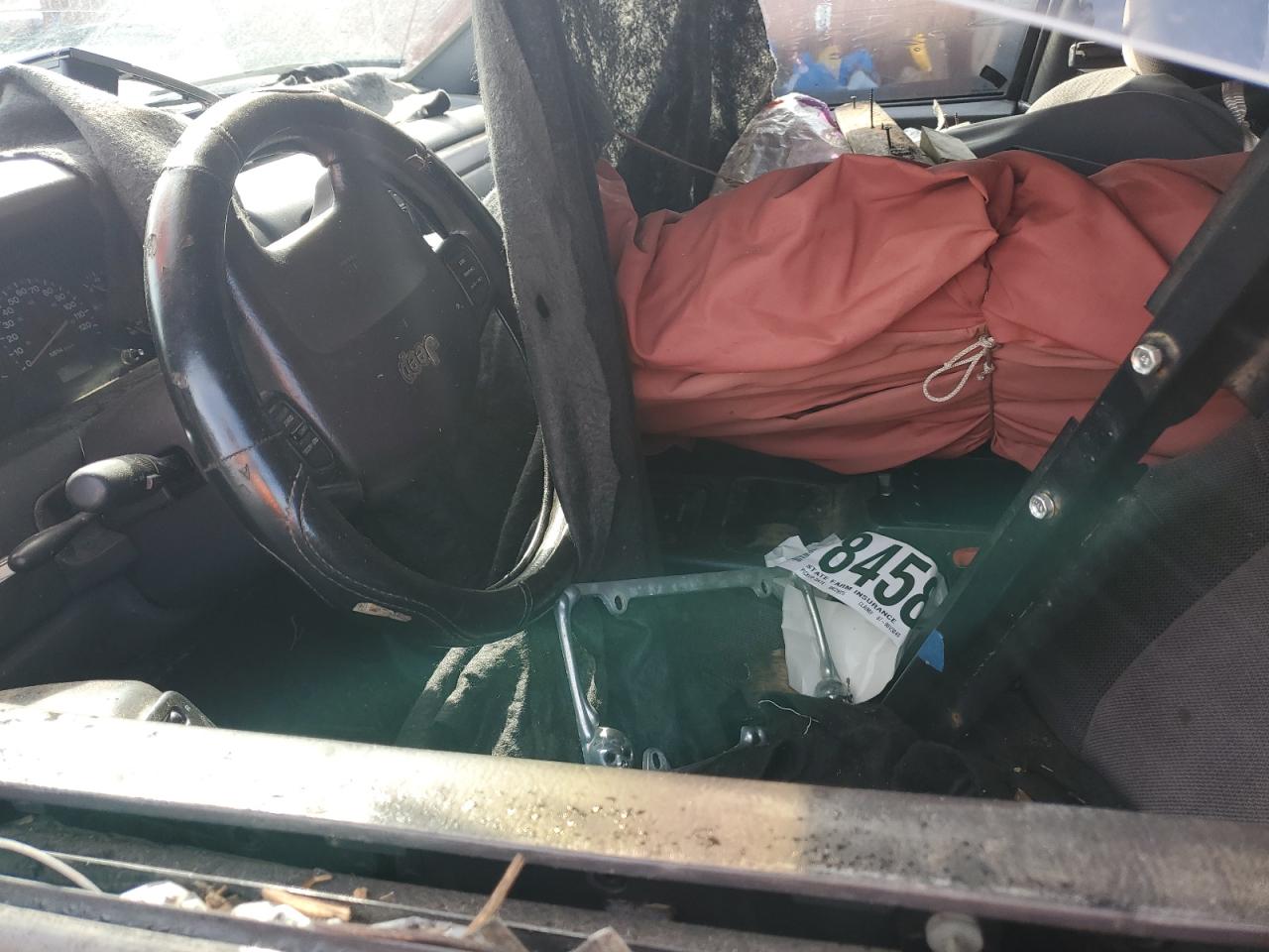 2001 Jeep Grand Cherokee Laredo VIN: 1J4GW48S81C639005 Lot: 84583415