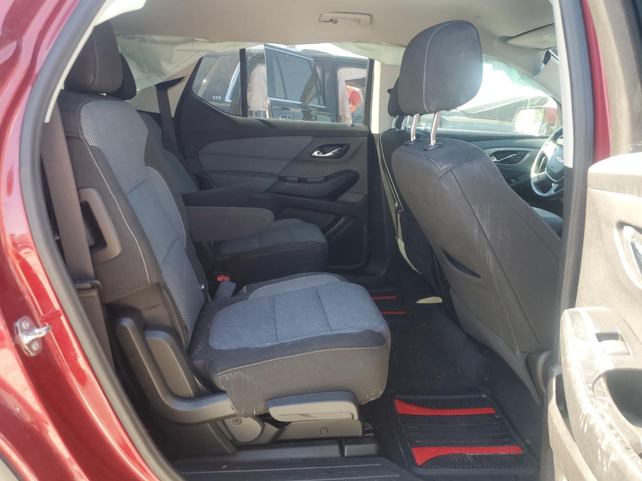 2018 Chevrolet Traverse Lt VIN: 1GNEVGKW4JJ232685 Lot: 84225845