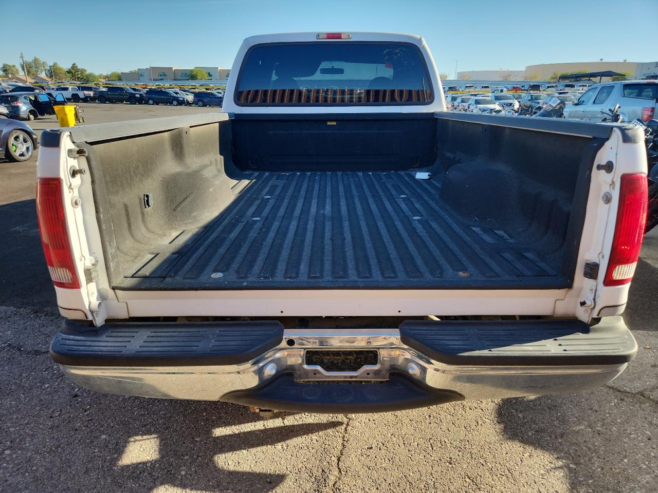 2000 Ford F250 Super Duty VIN: 1FTNX20S2YEE38872 Lot: 81968115