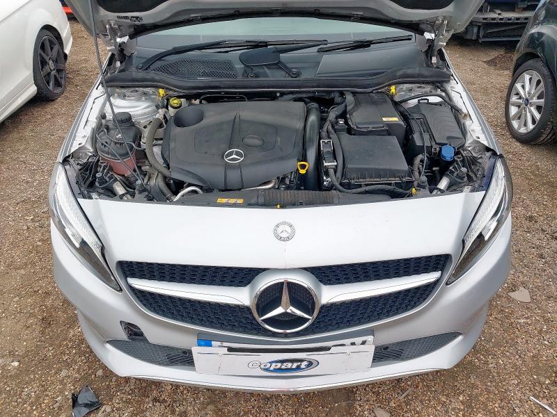 2016 MERCEDES-BENZ A 200 D SPORT PREMIUM AUT 