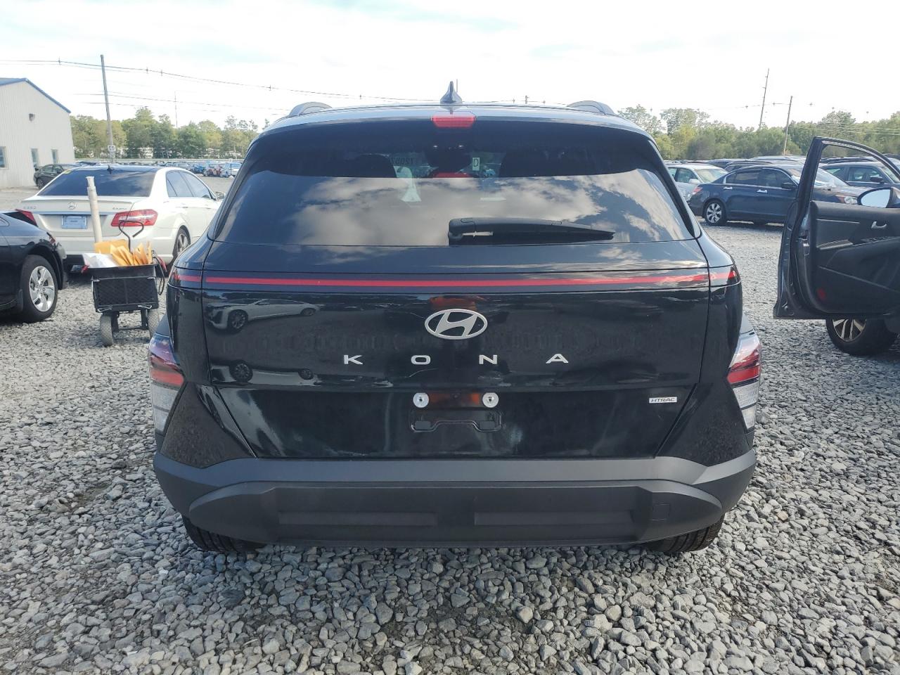 2024 Hyundai Kona Sel VIN: KM8HBCAB2RU084631 Lot: 72057635