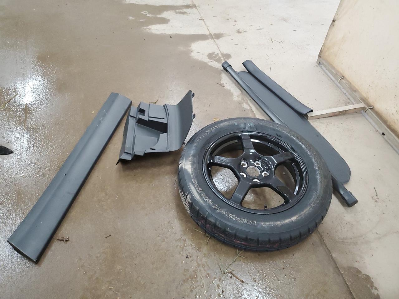 2021 Toyota Venza Le VIN: JTEAAAAH7MJ063913 Lot: 80401215