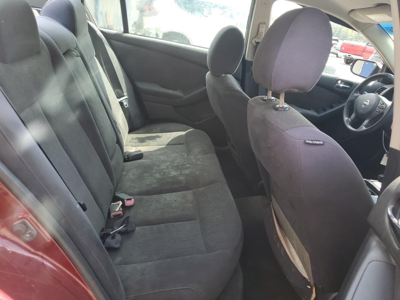 2010 Nissan Altima Base VIN: 1N4AL2APXAN470615 Lot: 70672435