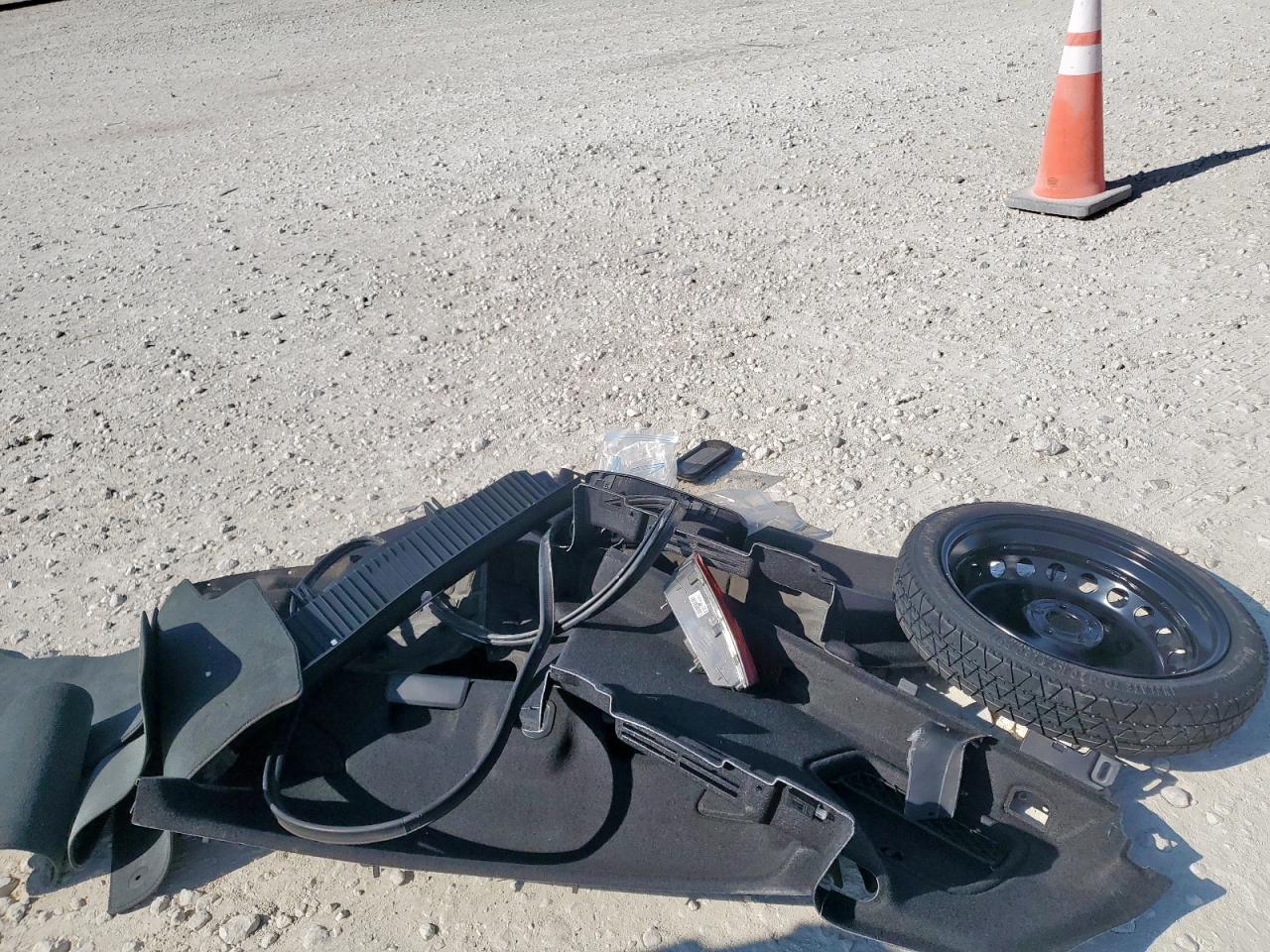 2018 Audi A4 Premium Plus VIN: WAUENAF43JA143699 Lot: 71986865