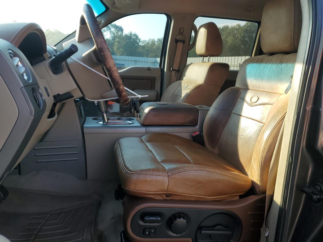 2006 Ford F150 Supercrew VIN: 1FTPW12556KB41297 Lot: 81003155
