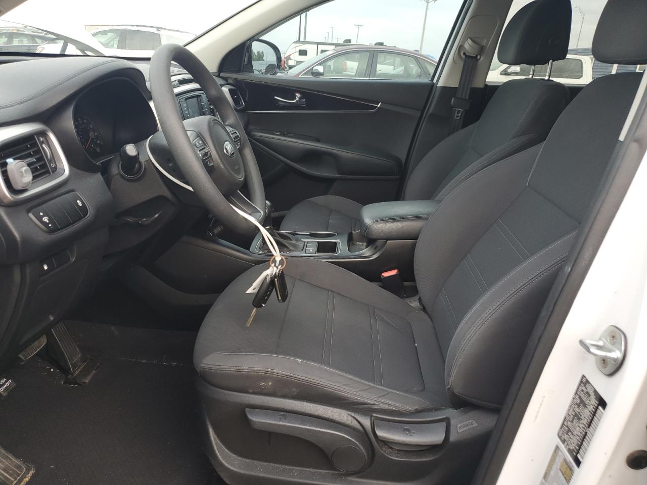 2017 Kia Sorento Lx VIN: 5XYPG4A31HG218786 Lot: 82127485
