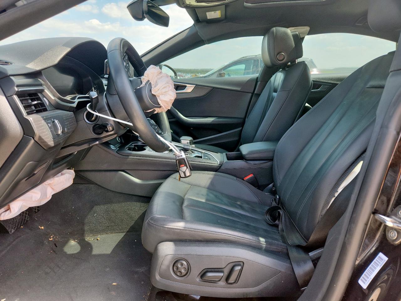 2019 Audi A5 Premium Plus VIN: WAUBNCF56KA098881 Lot: 82158995