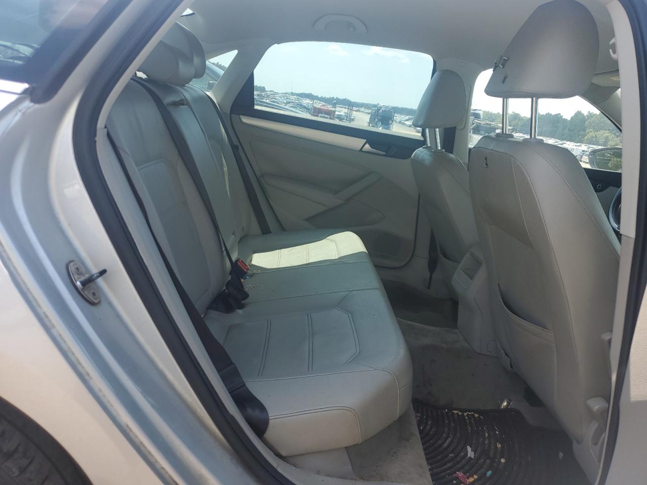 2012 Volkswagen Passat Se VIN: 1VWBH7A33CC043718 Lot: 80064665