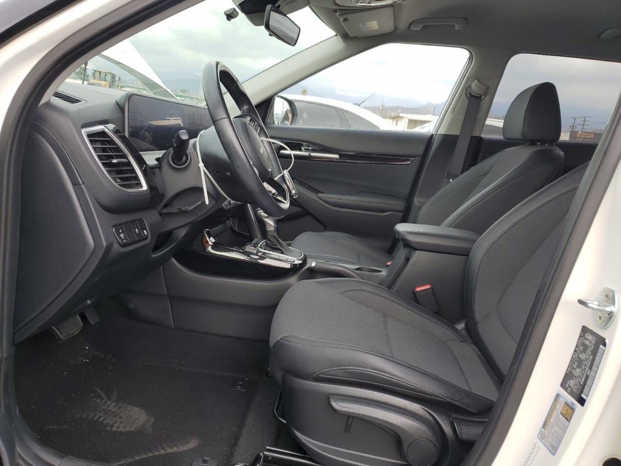 2024 Kia Seltos S VIN: KNDEU2AAXR7614748 Lot: 81631825