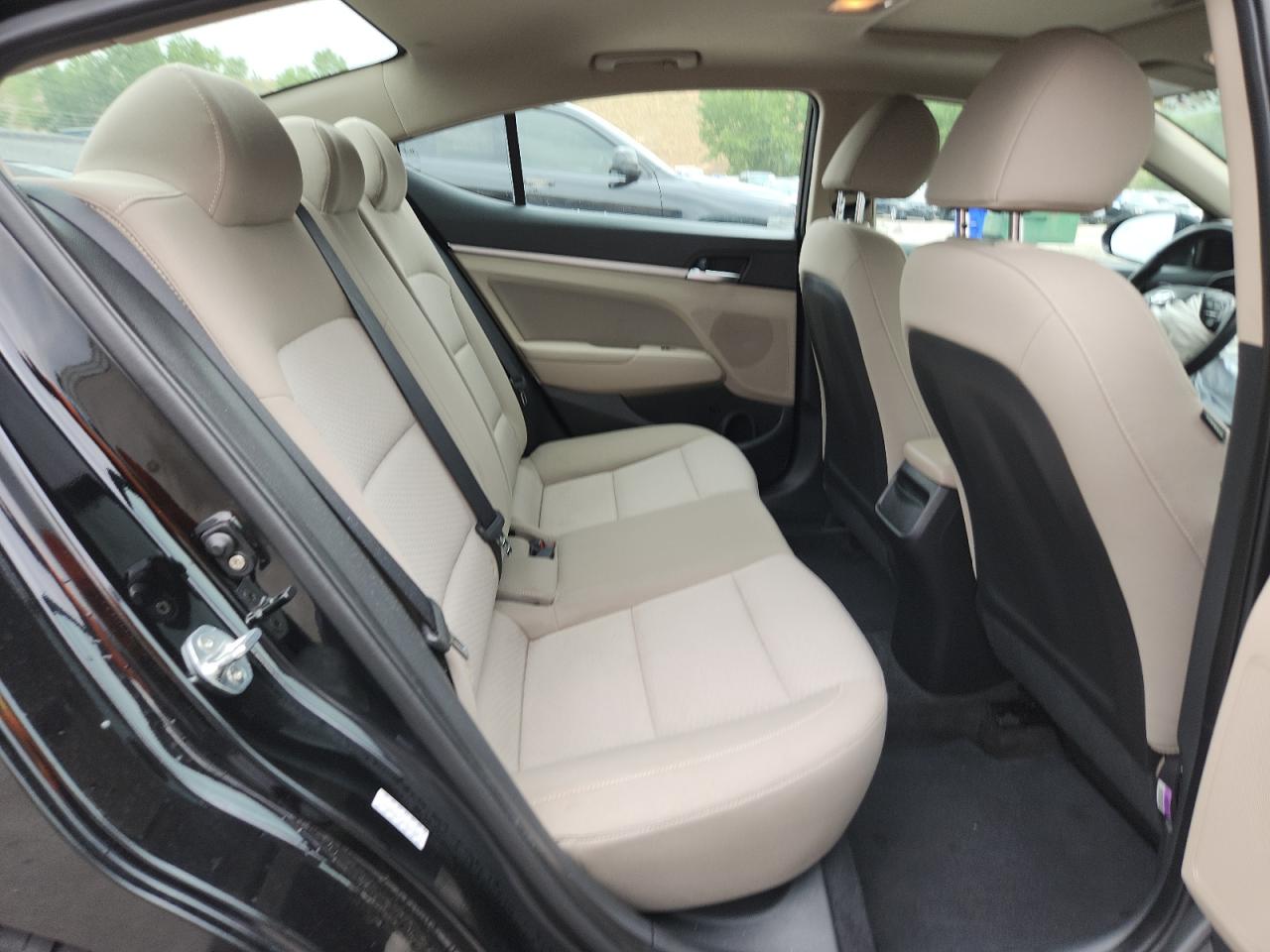 2019 Hyundai Elantra Sel VIN: KMHD84LF1KU811900 Lot: 81445075