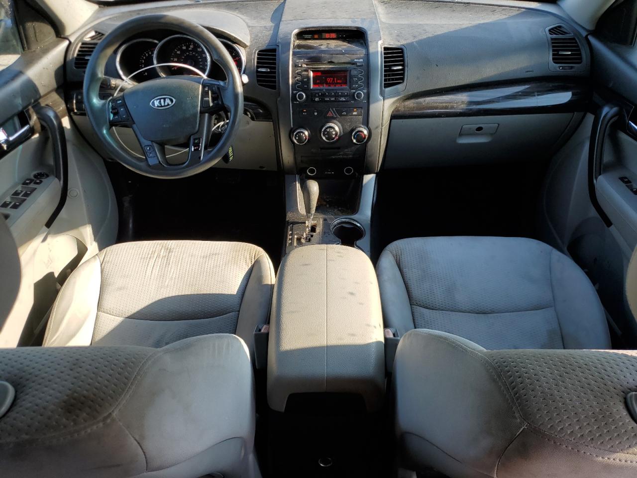 2011 Kia Sorento Base VIN: 5XYKT3A11BG148454 Lot: 80439385