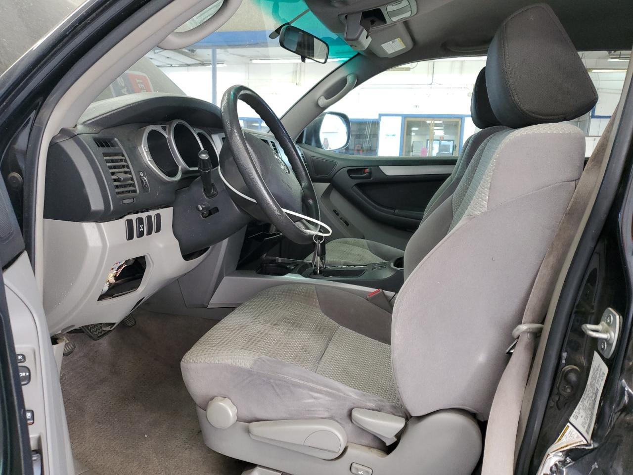 2005 Toyota 4Runner Sr5 VIN: JTEBU14R858048538 Lot: 81805015