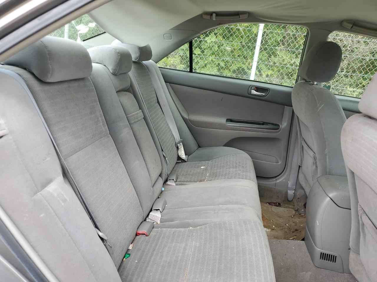2005 Toyota Camry Le VIN: 4T1BE30KX5U628303 Lot: 71839265