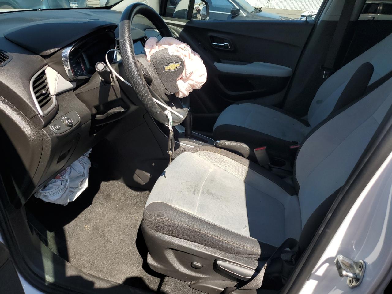 2020 Chevrolet Trax Ls VIN: 3GNCJKSB4LL242065 Lot: 81068515