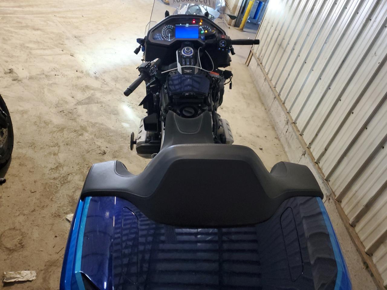 2022 Honda Gl1800 D VIN: JH2SC7954NK400993 Lot: 70993385