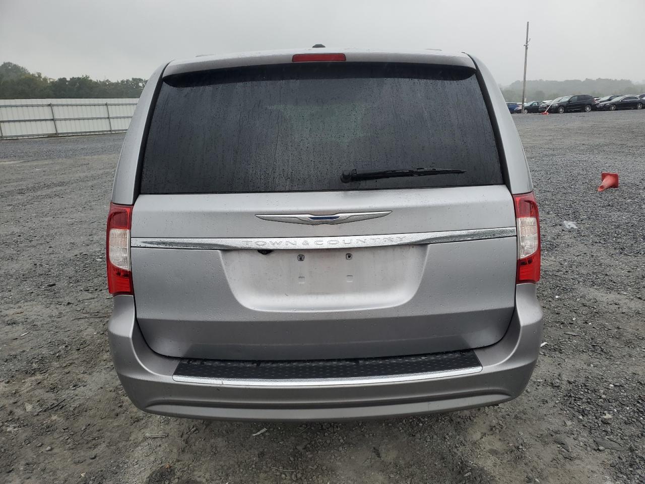 2015 Chrysler Town & Country Touring VIN: 2C4RC1BGXFR553865 Lot: 81897475