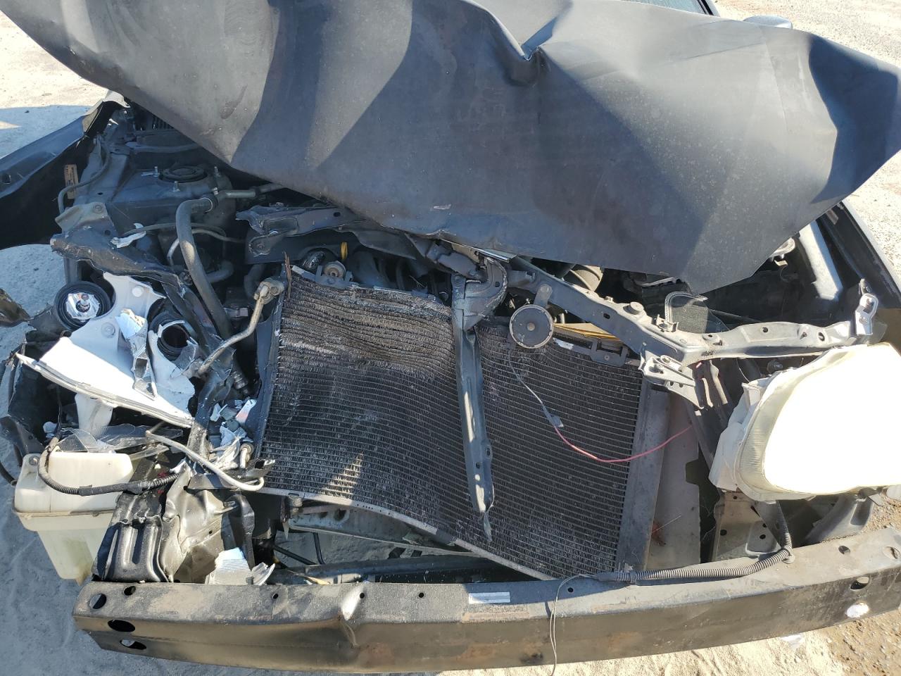 2004 Toyota Corolla Ce VIN: 1NXBR32EX4Z337777 Lot: 81595705