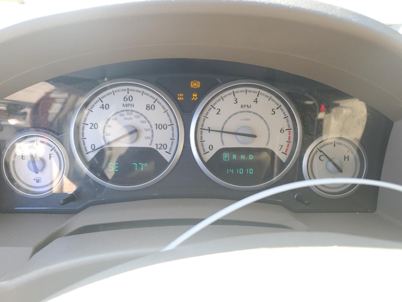 2010 Chrysler Town & Country Lx VIN: 2A4RR2D10AR330346 Lot: 80373435