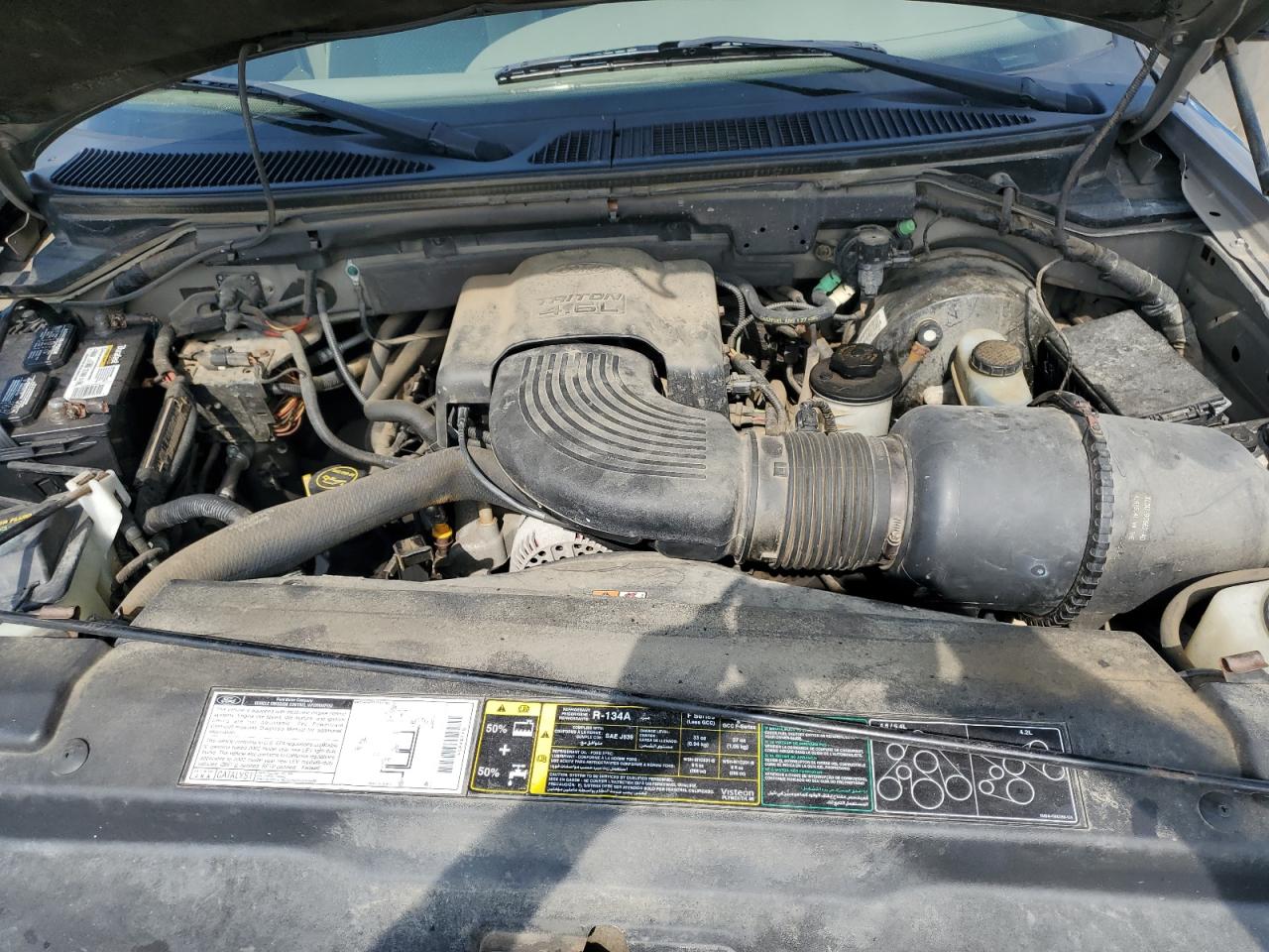 2002 Ford F150 VIN: 1FTRF18W62NA19338 Lot: 81080905