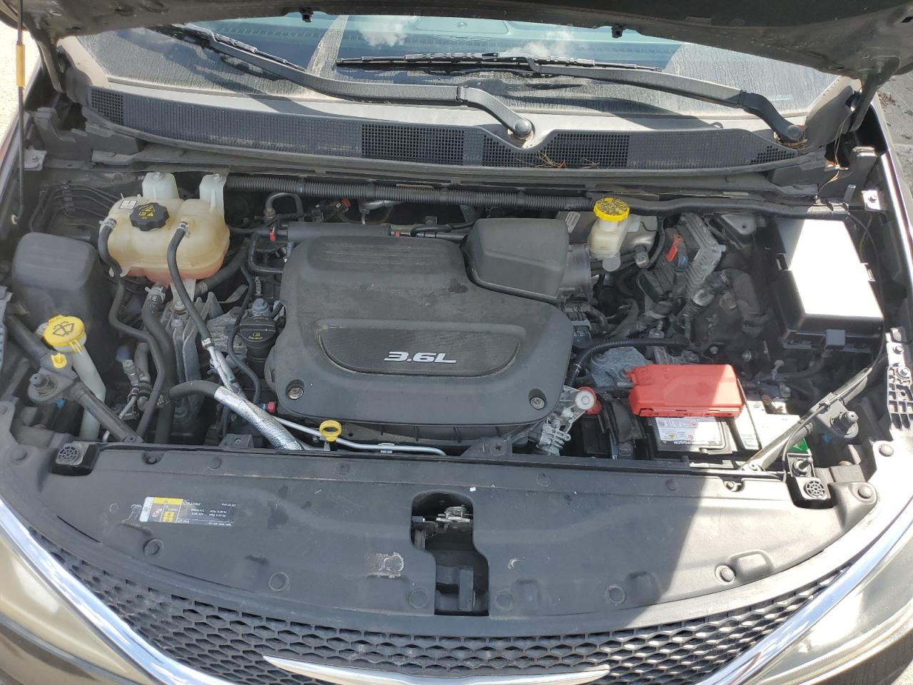 2018 Chrysler Pacifica Touring L VIN: 2C4RC1BGXJR119311 Lot: 80751415